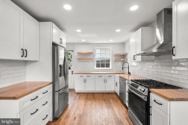 2200 WINDHAM LN, Silver Spring, MD 20902