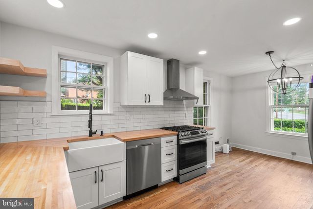 2200 WINDHAM LN, Silver Spring, MD 20902