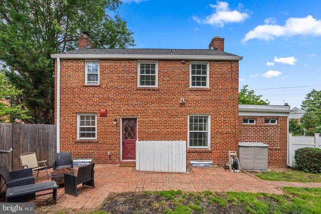2200 WINDHAM LN, Silver Spring, MD 20902