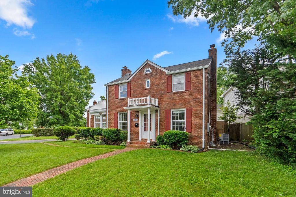 2200 WINDHAM LN, Silver Spring, MD 20902