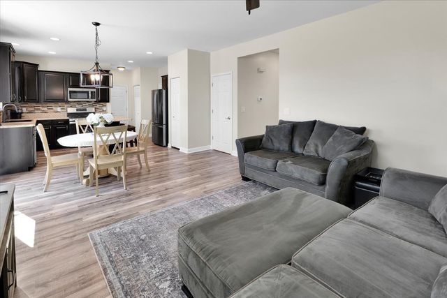 503 Sutton Street, Yorkville, IL 60560