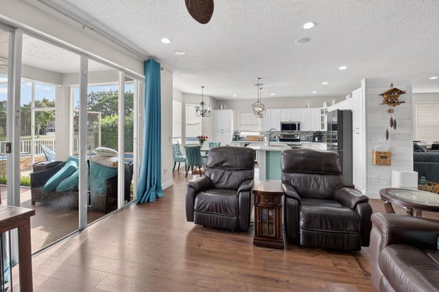 6784 Columbia Avenue, Lake Worth, FL 33467