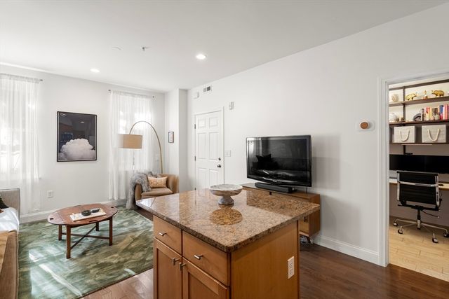58 E Springfield 1, Boston, MA 02118