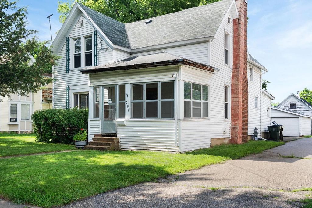 308 Sherman Avenue, Fort Atkinson, WI 53538