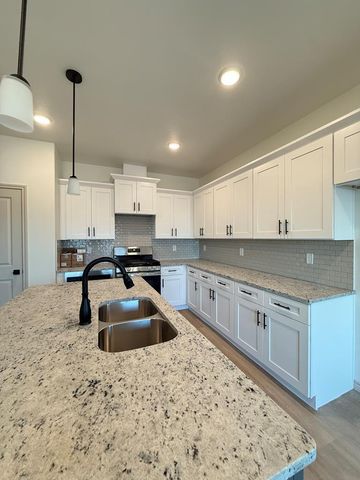 2706 Shirley Dr, Big Spring, TX 79720