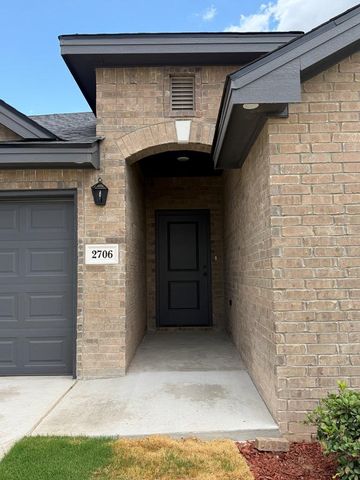 2706 Shirley Dr, Big Spring, TX 79720