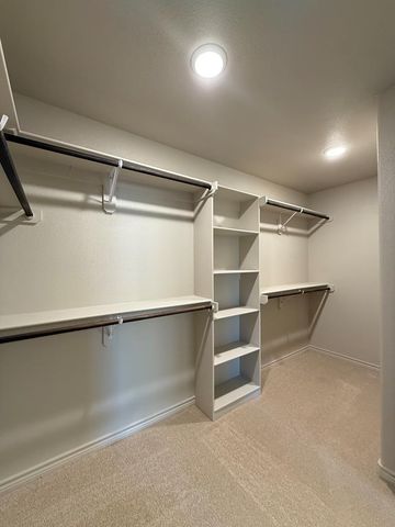 2706 Shirley Dr, Big Spring, TX 79720