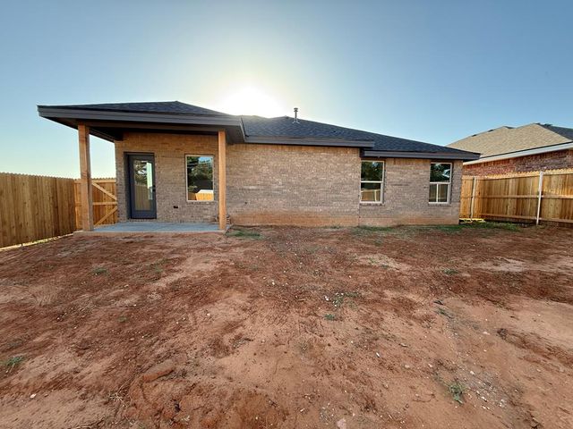 2706 Shirley Dr, Big Spring, TX 79720