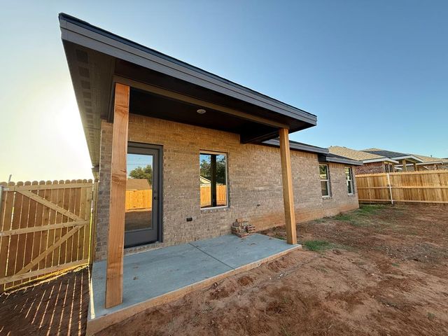 2706 Shirley Dr, Big Spring, TX 79720