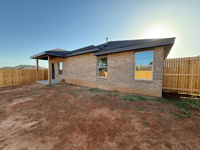 2706 Shirley Dr, Big Spring, TX 79720