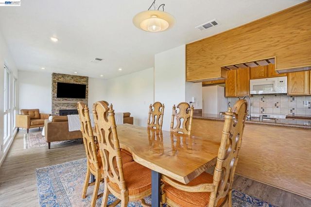 2101 Vanderslice Ct 18, Walnut Creek, CA 94596