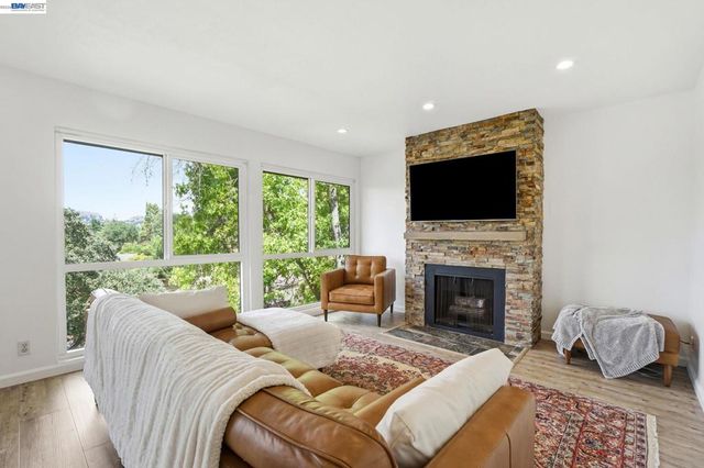 2101 Vanderslice Ct 18, Walnut Creek, CA 94596