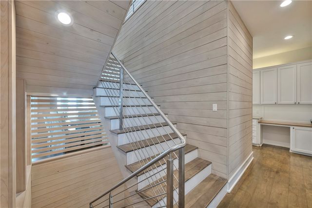 220 Seaside Dr, Port Aransas, TX 78373