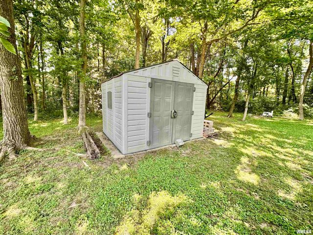 1409 W 5TH Street, West Frankfort, IL 62896