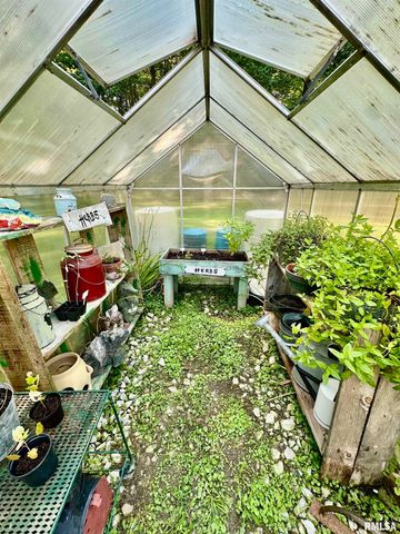 1409 W 5TH Street, West Frankfort, IL 62896