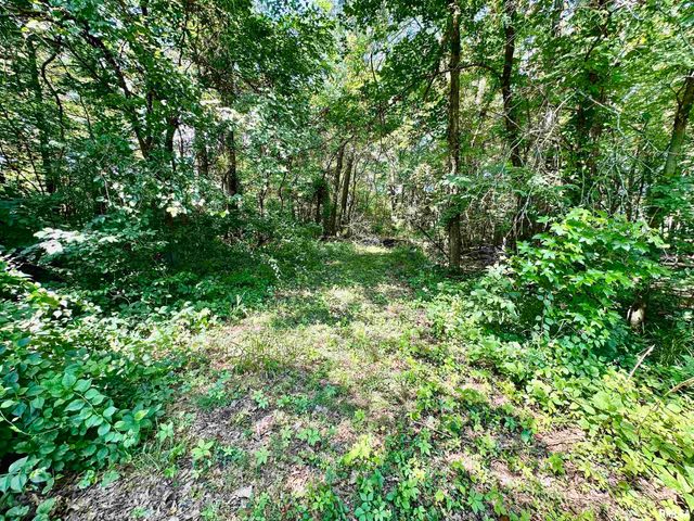 1409 W 5TH Street, West Frankfort, IL 62896