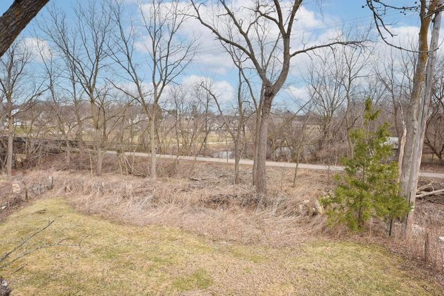 451 W Kilbourn AVENUE, West Bend, WI 53095