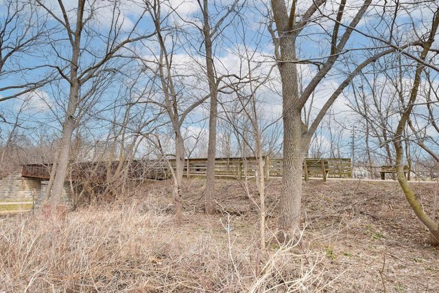 451 W Kilbourn AVENUE, West Bend, WI 53095