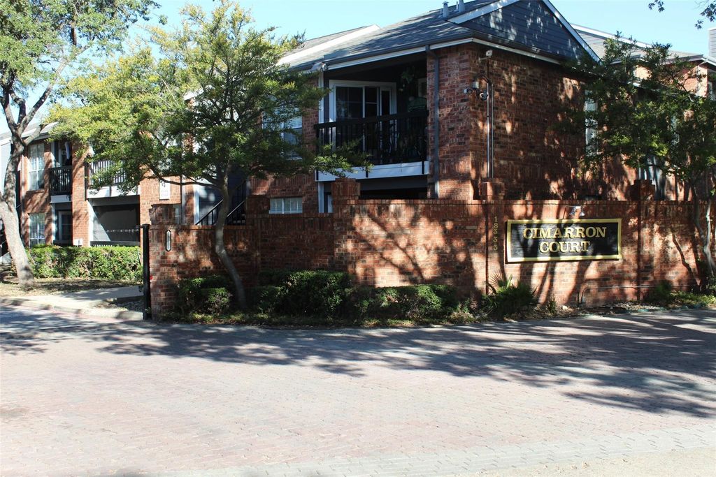 18333 Roehampton Drive 815, Dallas, TX 75252