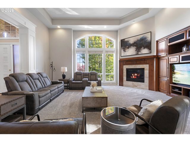 4306 Se AUGUSTA Loop, Gresham, OR 97080