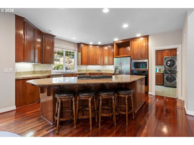 4306 Se AUGUSTA Loop, Gresham, OR 97080