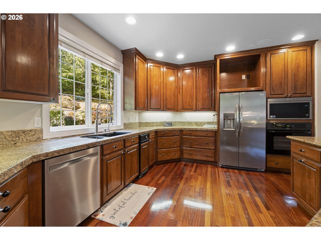 4306 Se AUGUSTA Loop, Gresham, OR 97080