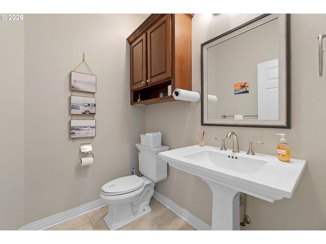 4306 Se AUGUSTA Loop, Gresham, OR 97080