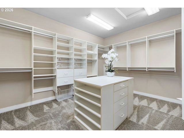 4306 Se AUGUSTA Loop, Gresham, OR 97080