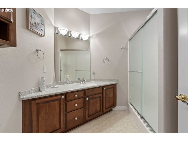4306 Se AUGUSTA Loop, Gresham, OR 97080