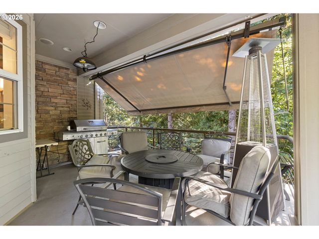 4306 Se AUGUSTA Loop, Gresham, OR 97080
