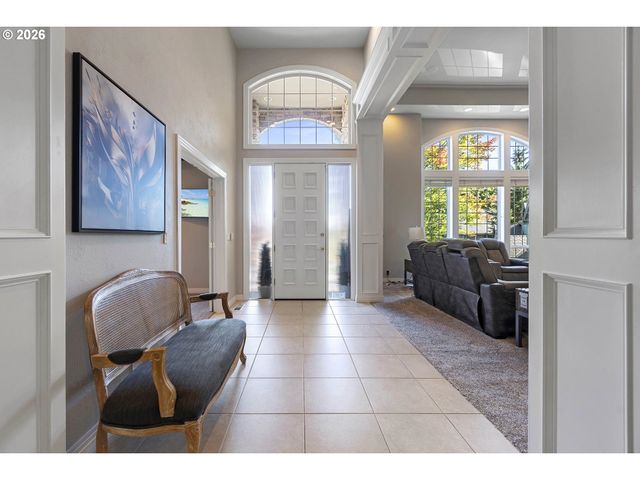 4306 Se AUGUSTA Loop, Gresham, OR 97080