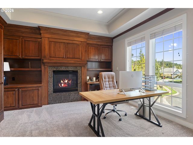 4306 Se AUGUSTA Loop, Gresham, OR 97080