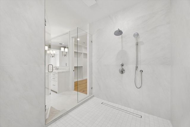 4714 W Alabama Street, Houston, TX 77027