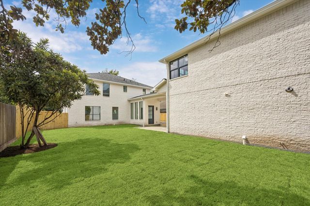4714 W Alabama Street, Houston, TX 77027