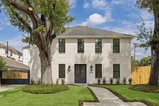 4714 W Alabama Street, Houston, TX 77027