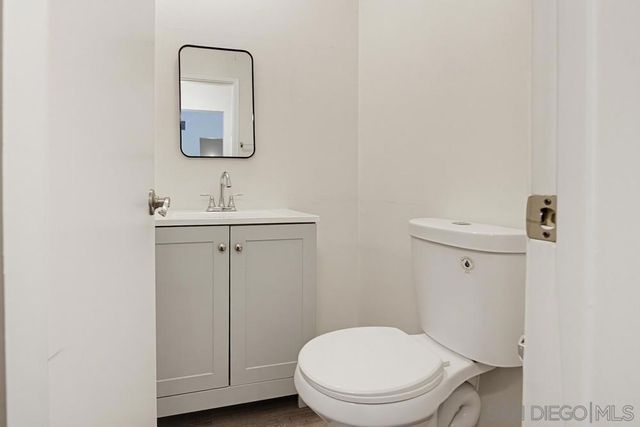 4885 Cole 34, San Diego, CA 92117