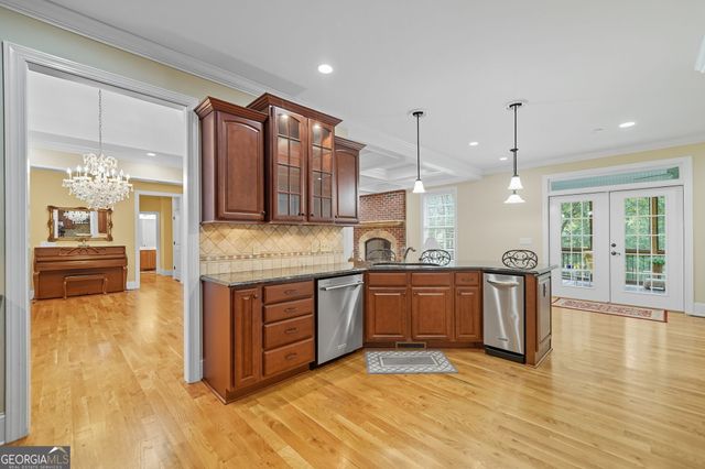 257 Foothills Drive, Cleveland, GA 30528