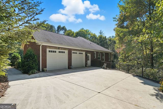257 Foothills Drive, Cleveland, GA 30528