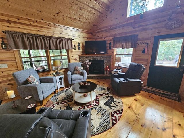 87 Whispering Hills Road, Murphy, NC 28906