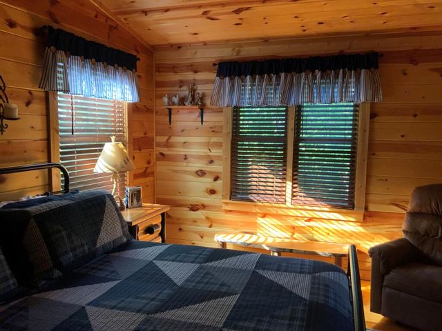 87 Whispering Hills Road, Murphy, NC 28906