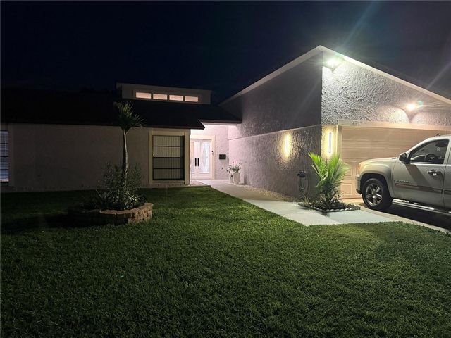 4717 DEERWALK AVENUE, Tampa, FL 33624