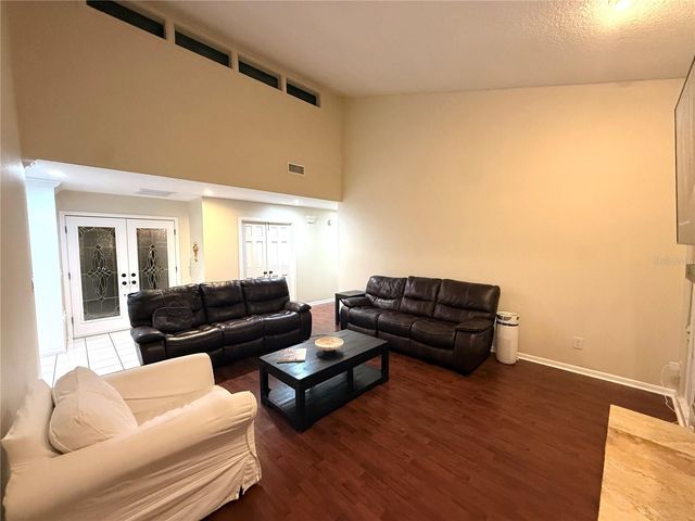4717 DEERWALK AVENUE, Tampa, FL 33624