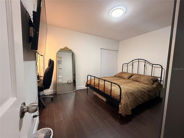 4717 DEERWALK AVENUE, Tampa, FL 33624