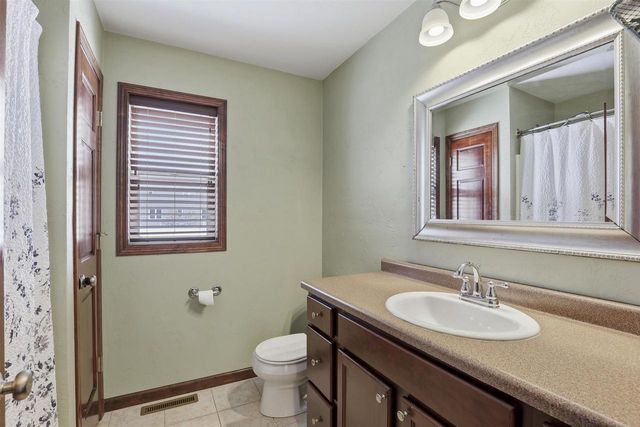 2627 MARATHON AVENUE, Neenah, WI 54956