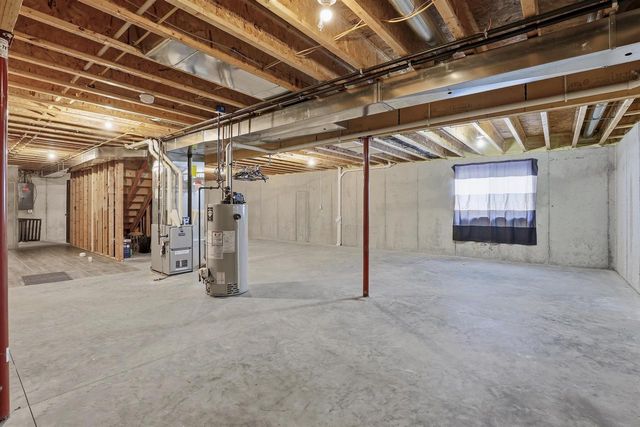 2627 MARATHON AVENUE, Neenah, WI 54956