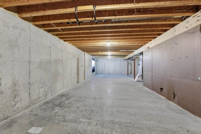 2627 MARATHON AVENUE, Neenah, WI 54956