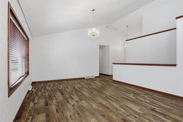 2627 MARATHON AVENUE, Neenah, WI 54956