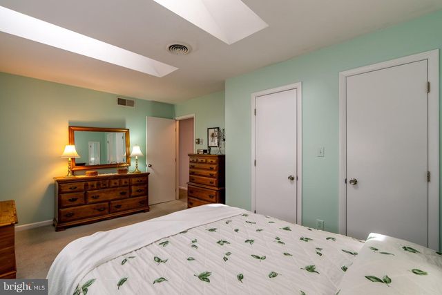 7987 ELIZABETHTOWN RD, Elizabethtown, PA 17022