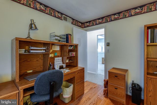 7987 ELIZABETHTOWN RD, Elizabethtown, PA 17022