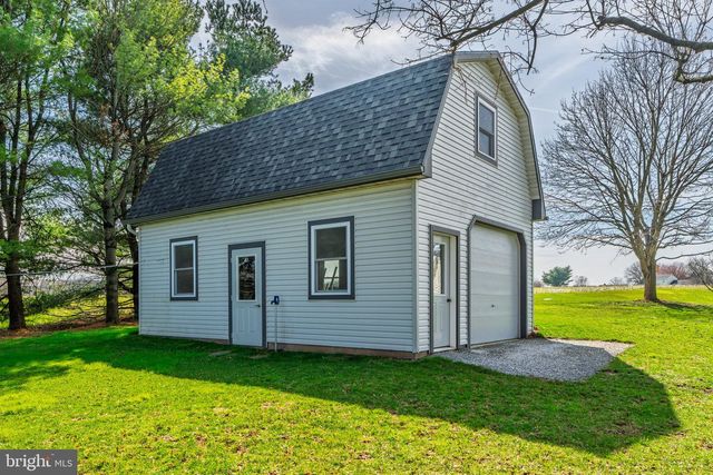7987 ELIZABETHTOWN RD, Elizabethtown, PA 17022